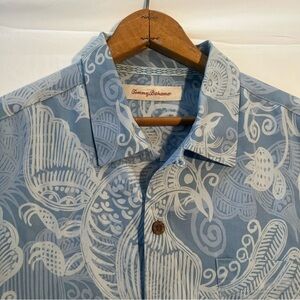 Tommy Bahama Floral Hawaiian Camp Silk/rayon Short Sleeve Button Up Men’s Shirt